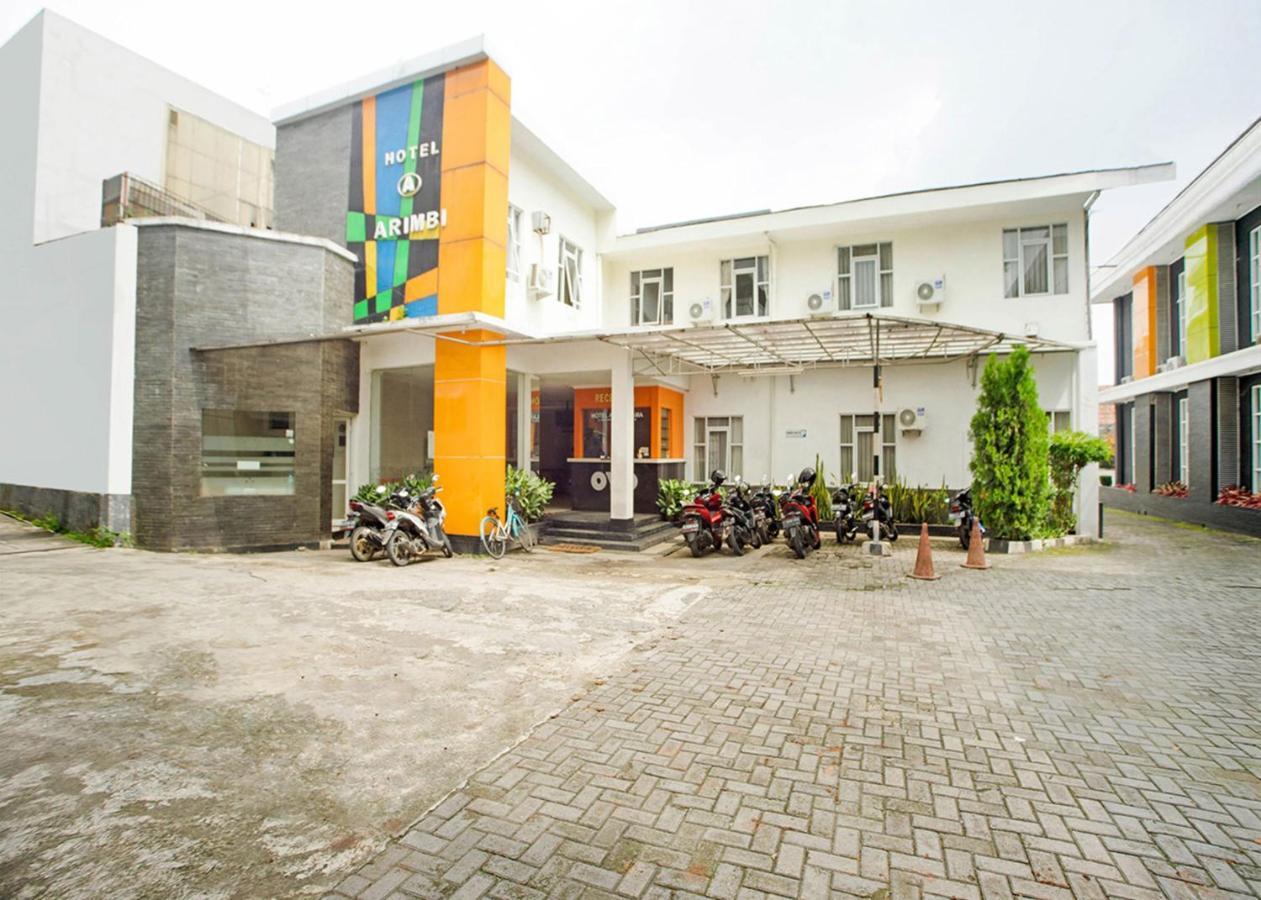 Oyo 2554 Hotel Arimbi Lama Dewi Sartika Bandung Zewnętrze zdjęcie